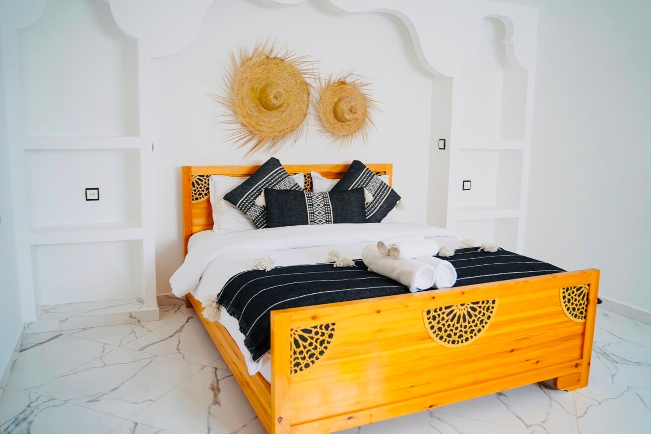 Apartment 5, photo 16
